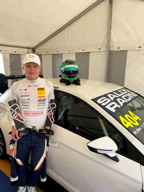 Victor Nielsen på podiet to gange ved Grand Prix Danmark.
(Foto: Grid50 / Victor Racing)
